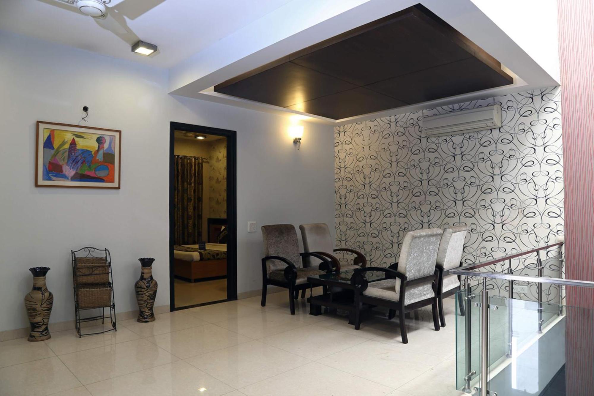 Fabhotel Signature Cyber Park Delhi  Exterior photo